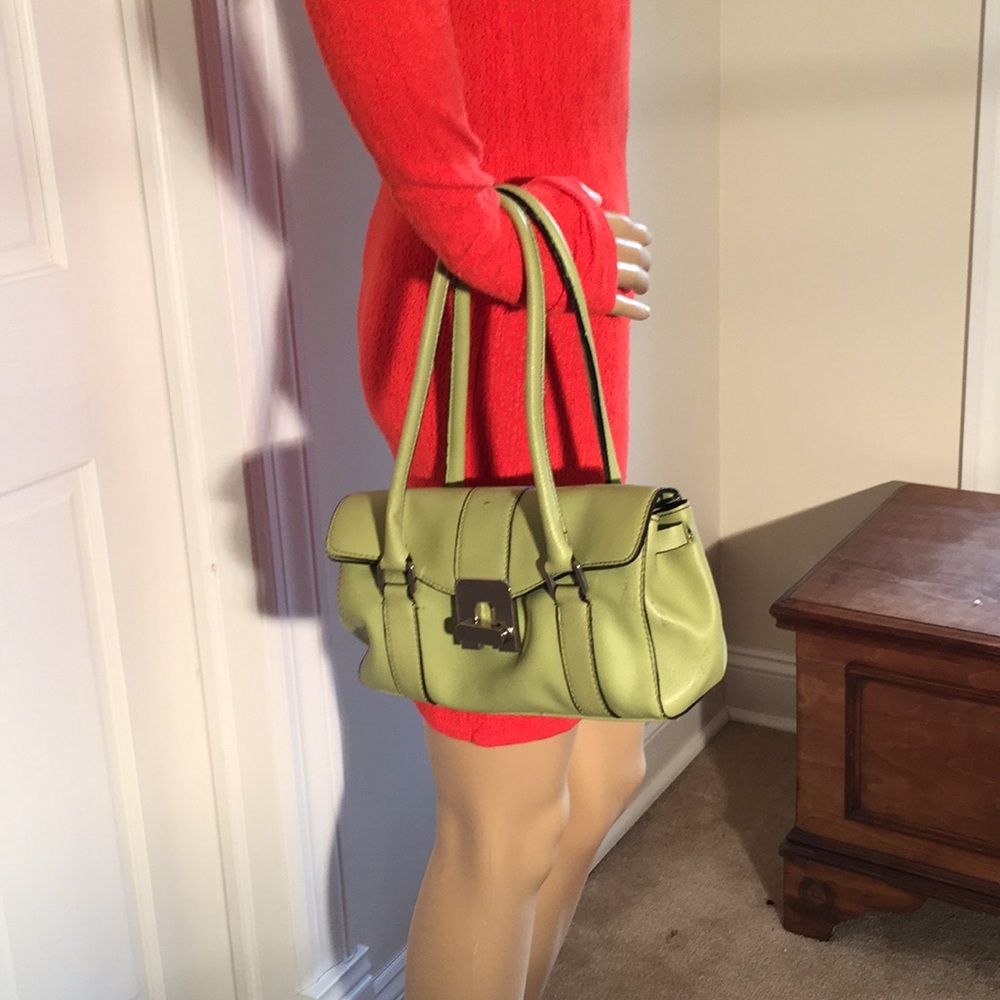 Mint green fun purse!